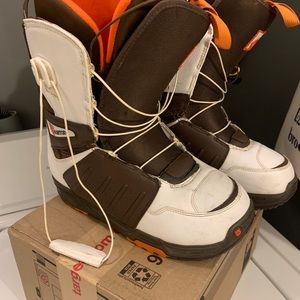 Burton Snowboard Boots White Sz 10.5